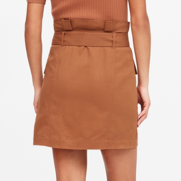 BANANA REPUBLIC High-Waisted Belted Skirt in Rust - Picture 2 of 3